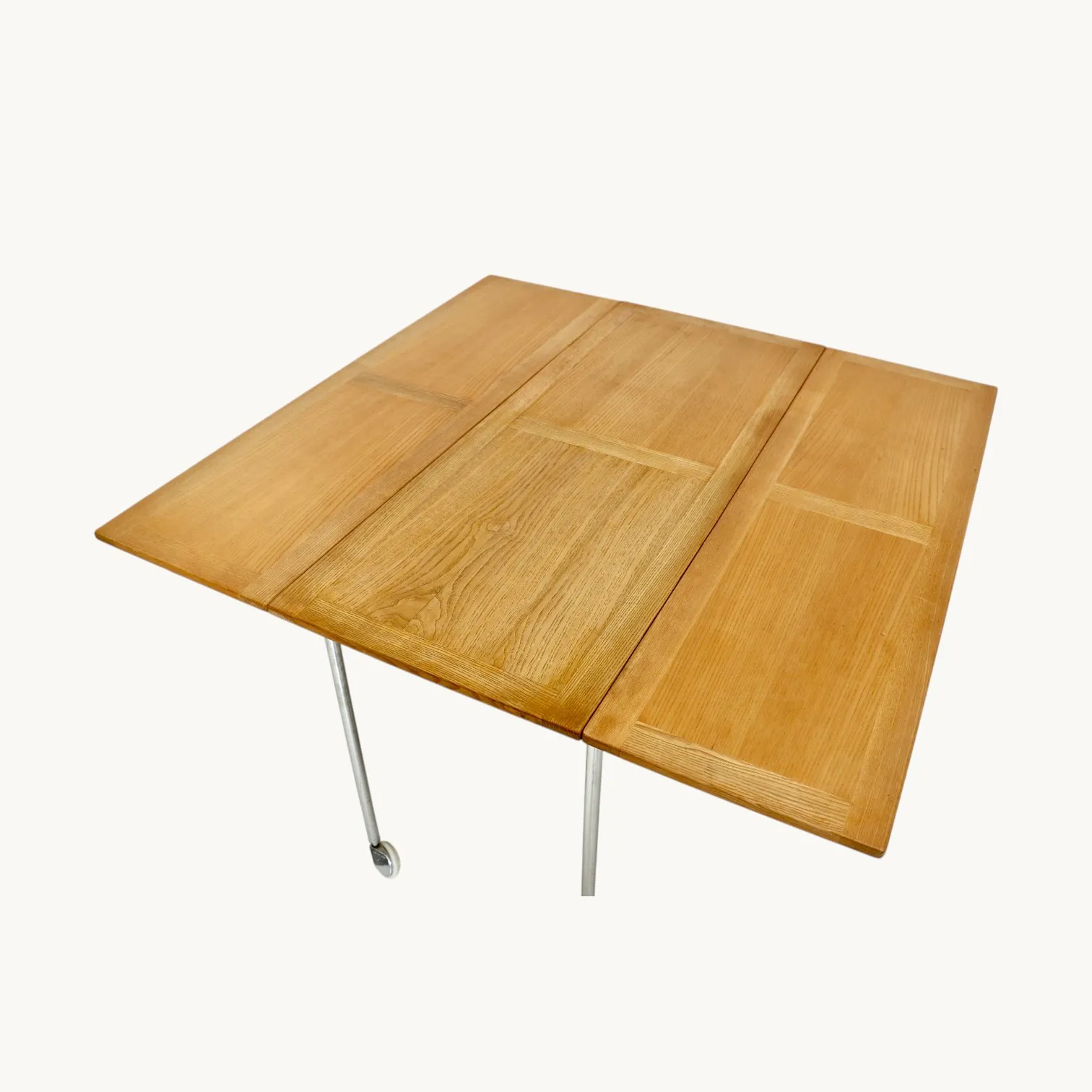 Une table pliante "Berit" Bruno Mathsson, Suède années 50. image 2